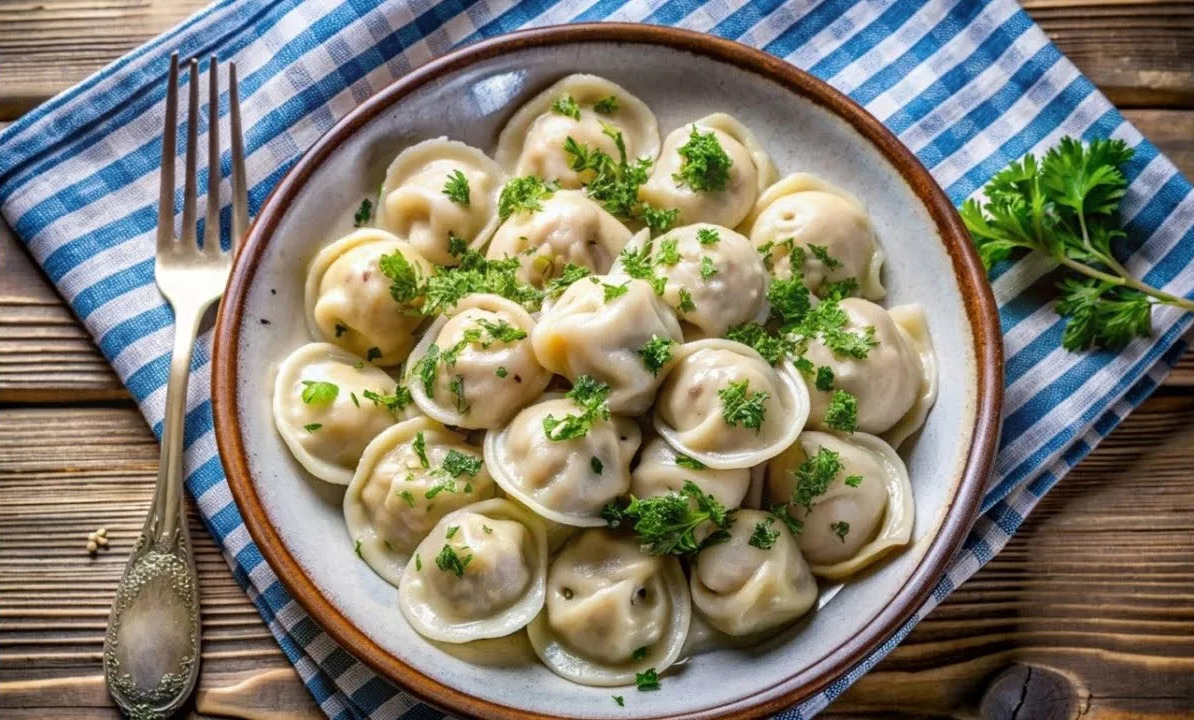 История появления пельменей: от древних традиций до национального блюда России История появления пельменей: от древних традиций до национального блюда России